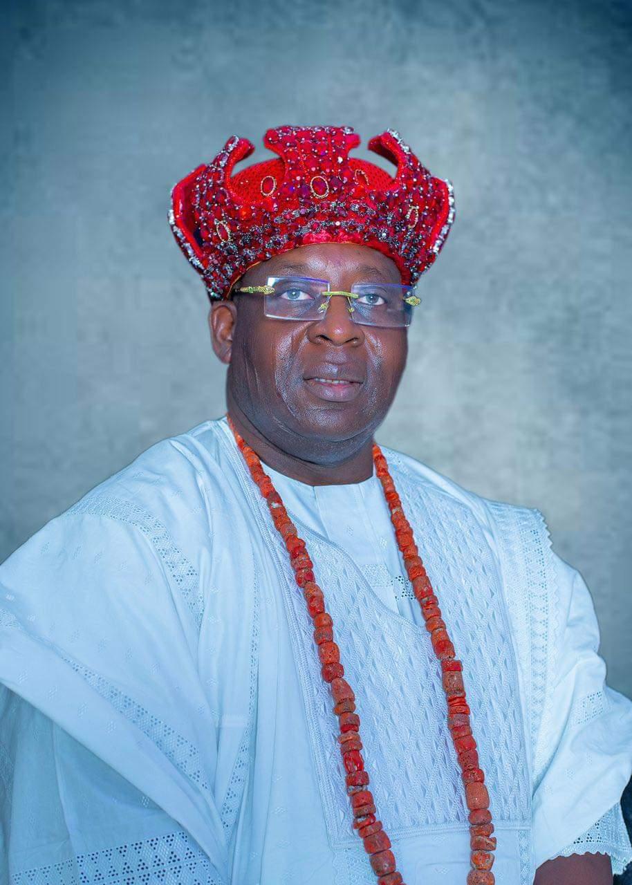 HAPAwards 2024 Honors the Aseyin of Iseyin Land, His Royal Majesty Dr. King Sefiu Olawale Oyebola Ajirotutu I Adeyeeri III